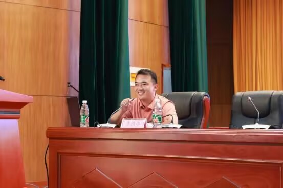 882d0c02e2dd4a96a5d63ed77f4cb01d.jpg 882d0c02e2dd4a96a5d63ed77f4cb01d.jpg